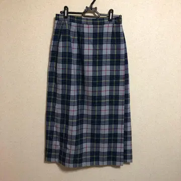 요크랜드 체크 무늬 스커트