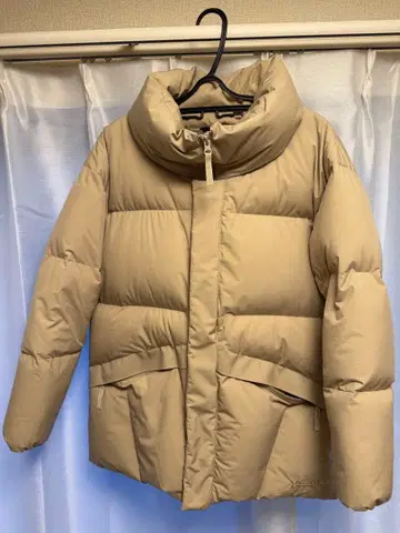 Marmot 베이지 다운 자켓