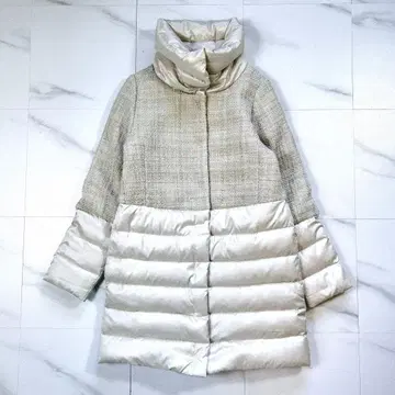 이종 소재 절개 트위드 x 다운 코트 성숙/러블리 M 사이즈