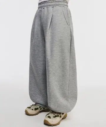 SCALLYWAG 벌룬 스웨트 팬츠 L 라이트 그레이 musinsa