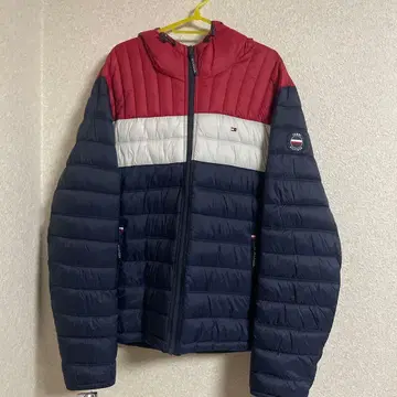 TOMMY HILFIGER 후드 부착 다운 자켓