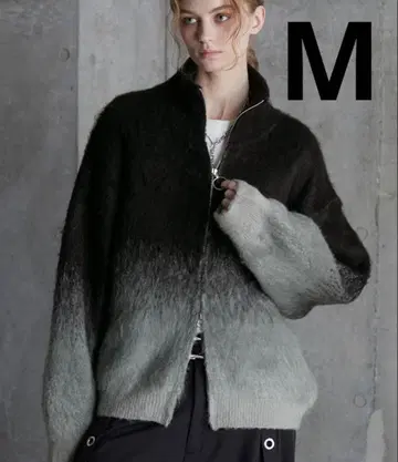 SERACE 루즈 샤기 그라데이션 드라이버즈 니트 블랙 M 사이즈