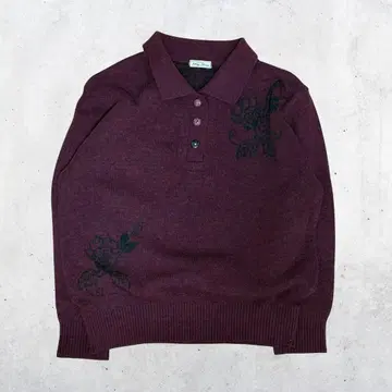 빈티지 버건디 꽃무늬 자수 폴로 니트