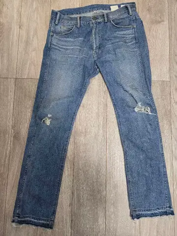 YSTRDY's TMRRW 데님