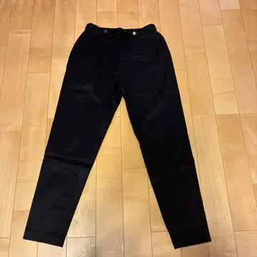 Barnyard storm 테이퍼드 팬츠 네이비