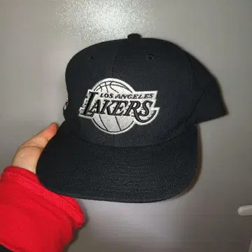 로스앤젤레스 레이커스 블랙 캡