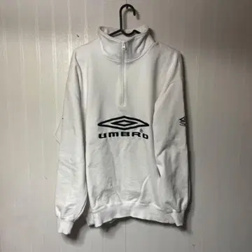 UMBRO 하프 지퍼 트레이닝복 화이트