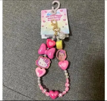 새상품 마츠켄 삼바 x 헬로키티 콜라보 비즈 스트랩