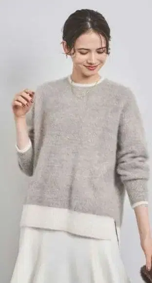 유나이티드 애로우즈 폭스 캐시미어 크루넥 니트 23FW