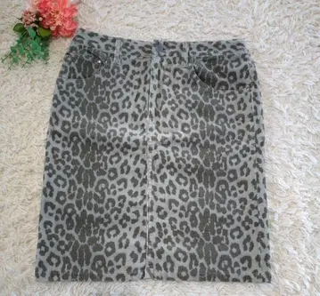 e163 스픽 앤 스팬 올 패턴 타이트 스커트 무릎 기장 [ 38 ]