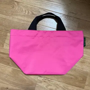 에르베샤 펠리에 토트 M