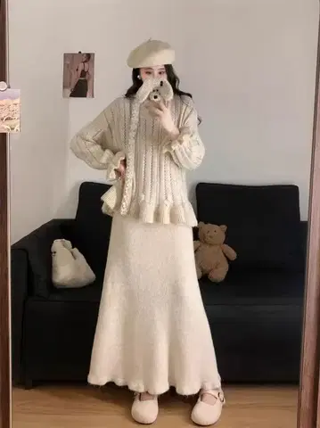 겨울의 따뜻함 롱 셋업 모임 데이트에 최적 외출 코디에