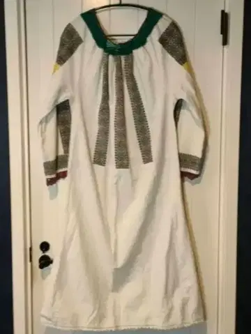 루마니아 자수 튜닉