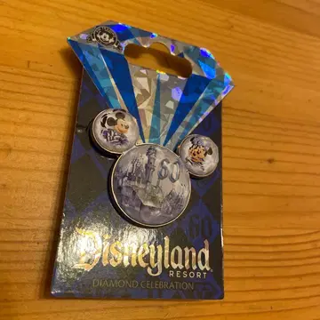 Disneyland 60주년 기념 핀 배지 미국 핀