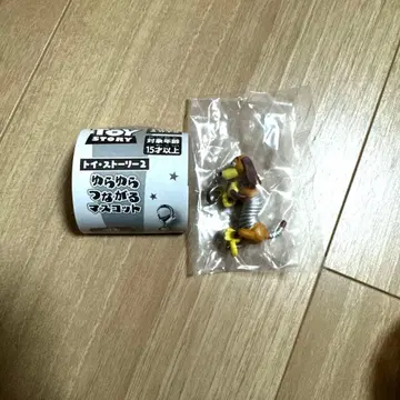 흔들흔들 이어지는 마스코트 슬링키 토이 스토리