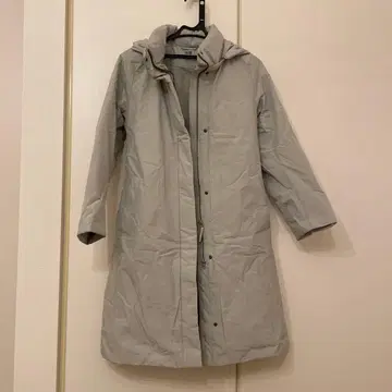 유니클로 하이브리드 다운 코트