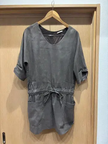 스웨이드 그레이 반팔 원피스 허리 끈 포함