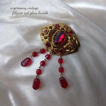 w.germany 서독 빈티지 50s 레드 유리 브로치
