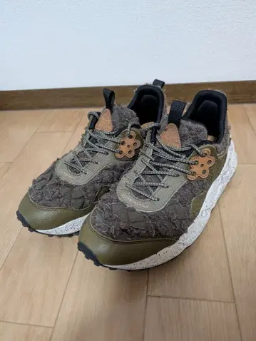 플라워 마운틴 플라워 마운틴 스니커즈 26cm