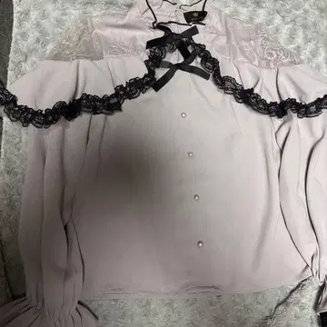 ROJITA 옅은 핑크 레이스 셔츠