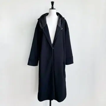 SYSORUS 블랙 후드 부착 롱 코트 사이즈 38