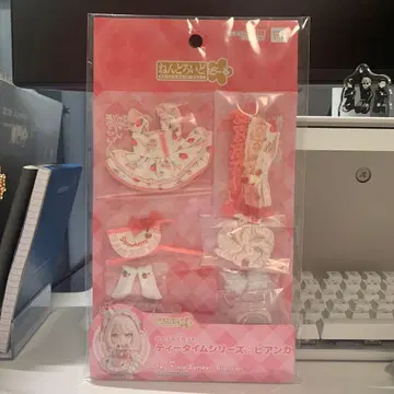 넨도로이드돌 의상 티타임 시리즈 비앙카