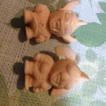 애니메이션 캐릭터 피규어 2체 세트