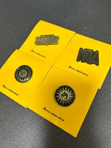 Mr. GREEN APPLE 핀 배지 세트 4종