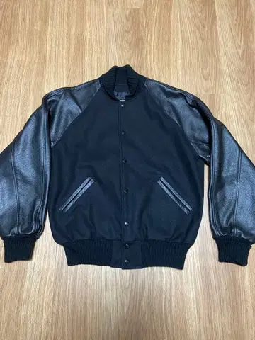 TM Athletics 바시티 자켓 올 블랙 USA제 40