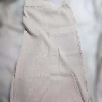 새상품 레이디 아젤 니트 스커트