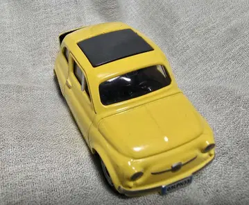 [ 한정판 ] 루팡 3세 USJ 피아트 500 토미카