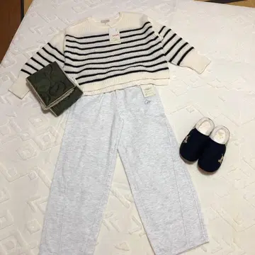 LOGOS DAYS 보더 스웨터와 스웨트 팬츠 세트