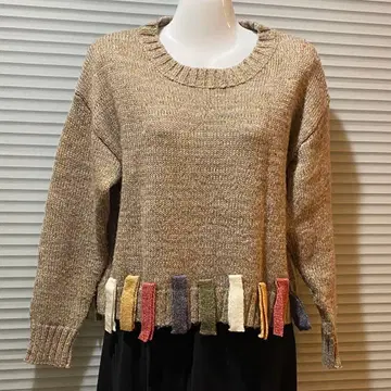 cawaii 밑단 프린지 니트 스웨터