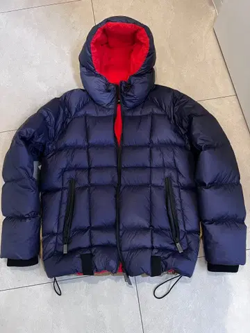 정가 20만 23AW 최신작 새상품 오버 사이즈 퀼팅 다운 레어 50