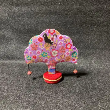 투선흥 나비 (과녁) 패랭이꽃과 검은 고양이 핑크