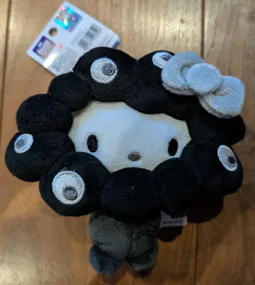 헬로키티 EXPO2025 미야쿠미야쿠 변신 봉제 인형 BC (블랙)