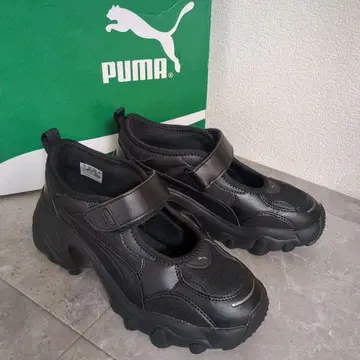 컨디션 최상 23cm PUMA 블랙 스니커즈 팔서 웨지 통굽 푸마