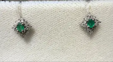 에메랄드 x 화이트 골드 귀걸이
