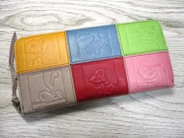 새상품 지갑 여성용 장지갑 라운드 스누피 천연 가죽 최신작 75주년!