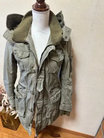 카키 모즈 코트 탈부착 후드