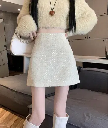 봄 스커트 화이트 안감 부착 스팽글 미니 스커트 화려함