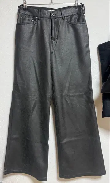 L/W CRACK F/LEATHER 팬츠 BLK