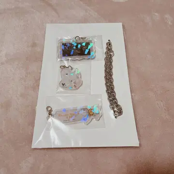 체인 포함 홀로그램 아크릴 참 러기