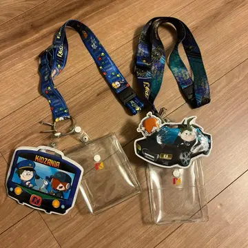 키자니아 펀칭 스트랩 넥스트랩 클리어 케이스