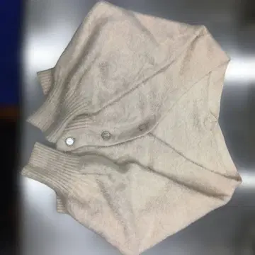 베이지 V넥 가디건