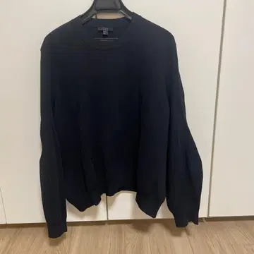 COS 블랙 긴팔 니트