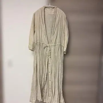 네스트로브 롱 카슈쿨 원피스