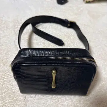 TOFF&LOADSTONE 토프앤로드스톤 웨스트 파우치