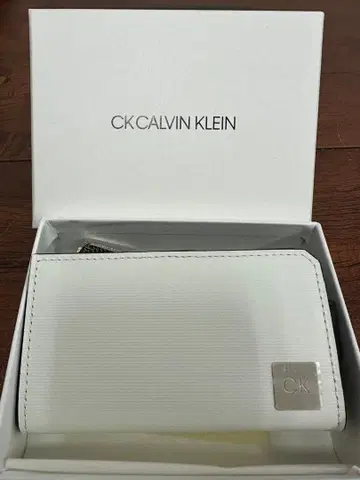 미사용급 CK CALVIN KLEIN 가죽 키케이스 겸 지갑