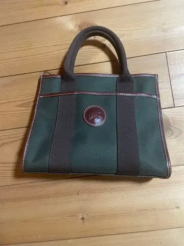 헌팅 월드 핸드백